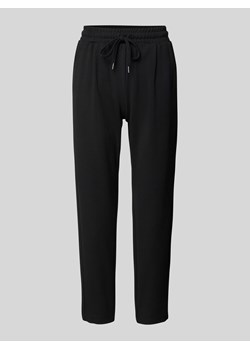 Spodnie materiałowe o kroju regular fit z zakłądkami w pasie ze sklepu Peek&Cloppenburg  w kategorii Spodnie damskie - zdjęcie 174549220