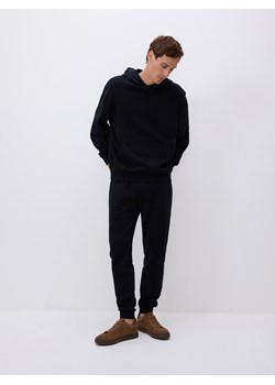 Reserved - Spodnie dresowe ze ściągaczem - czarny ze sklepu Reserved w kategorii Spodnie męskie - zdjęcie 174559153