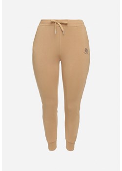 Beżowe Klasyczne Spodnie Dresowe o Kroju Joggerów Lerive ze sklepu Born2be Odzież w kategorii Spodnie damskie - zdjęcie 174564474