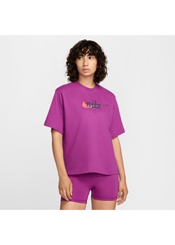 Damski T-shirt z krótkim rękawem Dri-FIT Nike Slam - Fiolet ze sklepu Nike poland w kategorii Bluzki damskie - zdjęcie 174573262
