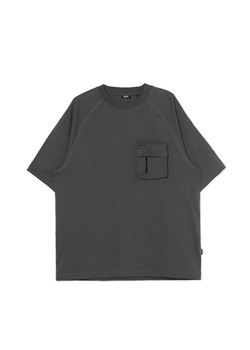 Cropp - Szara koszulka z kieszenią - szary ze sklepu Cropp w kategorii T-shirty męskie - zdjęcie 174575682