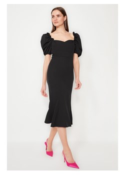 trendyol Sukienka w kolorze czarnym ze sklepu Limango Polska w kategorii Sukienki - zdjęcie 174580851