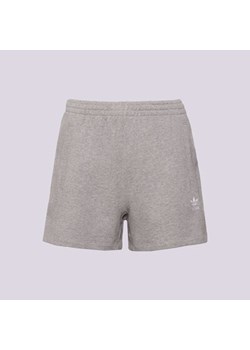 ADIDAS SZORTY ESS SHORTS ze sklepu Sizeer w kategorii Szorty - zdjęcie 174582052