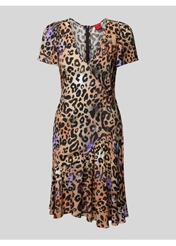 Sukienka o długości do kolan ze zwierzęcym nadrukiem model ‘Kaluna’ ze sklepu Peek&Cloppenburg  w kategorii Sukienki - zdjęcie 174588952