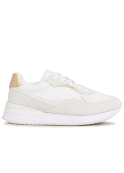 Buty Tommy Hilfiger Lux Monogram Runner FW0FW07816-YBS - białe ze sklepu streetstyle24.pl w kategorii Buty sportowe damskie - zdjęcie 174594324