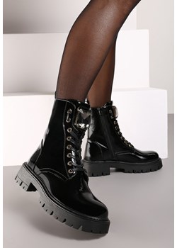 Czarne Lakierowane Botki Workery na Grubej Podeszwie Ozdobione Kryształkiem Arreilla ze sklepu born2be.pl w kategorii Workery damskie - zdjęcie 174613542