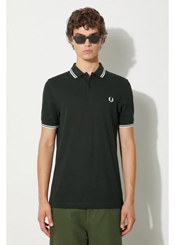 Fred Perry polo bawełniane kolor zielony z aplikacją M3600.T50 ze sklepu PRM w kategorii T-shirty męskie - zdjęcie 174626762