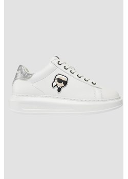 KARL LAGERFELD Białe sneakersy Kapri Nft Lo Lace, Wybierz rozmiar 38 ze sklepu outfit.pl w kategorii Buty sportowe damskie - zdjęcie 174649590