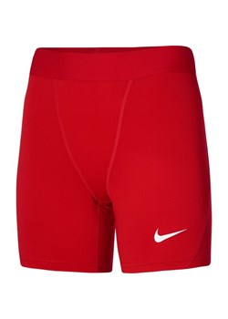 Spodenki damskie Femme Dri-Fit Nike ze sklepu SPORT-SHOP.pl w kategorii Szorty - zdjęcie 174665410