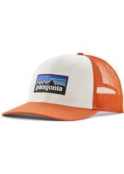 Czapka z daszkiem P-6 Logo Trucker Hat Patagonia ze sklepu SPORT-SHOP.pl w kategorii Czapki z daszkiem męskie - zdjęcie 174682114