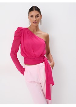 Mohito - Różowa bluzka na jedno ramię - mocny różowy ze sklepu Mohito w kategorii Bluzki damskie - zdjęcie 174682300