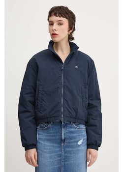 Tommy Jeans kurtka damska kolor granatowy przejściowa oversize DW0DW19688 ze sklepu ANSWEAR.com w kategorii Kurtki damskie - zdjęcie 174702613