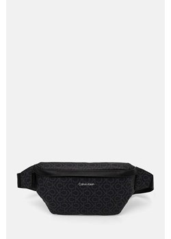 Calvin Klein nerka kolor czarny K50K512201 ze sklepu ANSWEAR.com w kategorii Nerki - zdjęcie 174703931