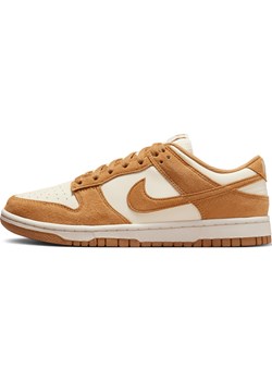 Buty damskie Nike Dunk Low - Biel ze sklepu Nike poland w kategorii Buty sportowe damskie - zdjęcie 174759550