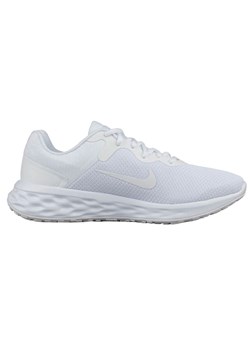 Buty Nike Revolution 6 Nn DC3728-102 białe ze sklepu ButyModne.pl w kategorii Buty sportowe męskie - zdjęcie 174759860