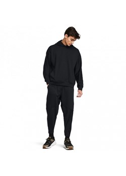 Męskie spodnie treningowe Under Armour UA Journey Rib Pant - czarne ze sklepu Sportstylestory.com w kategorii Spodnie męskie - zdjęcie 174777370