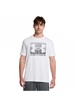 Męski t-shirt z nadrukiem Under Armour UA M Boxed Sports Updated Ss - biały ze sklepu Sportstylestory.com w kategorii T-shirty męskie - zdjęcie 174777501