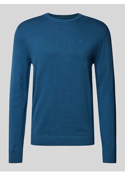 Sweter z dzianiny z wyhaftowanym logo model ‘BASIC’ ze sklepu Peek&Cloppenburg  w kategorii Swetry męskie - zdjęcie 174784653