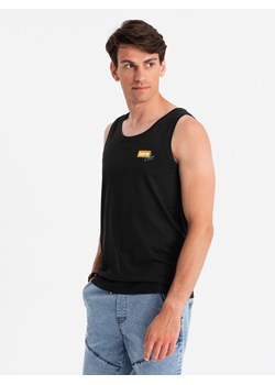 Męski bawełniany tank top z nadrukiem Summer Vibe – czarny V1 OM-TSTT-0191 ze sklepu ombre w kategorii T-shirty męskie - zdjęcie 174788984