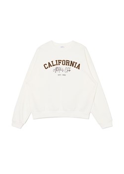 Cropp - Kremowa bluza z naszywkami - kremowy ze sklepu Cropp w kategorii Bluzy damskie - zdjęcie 174802674
