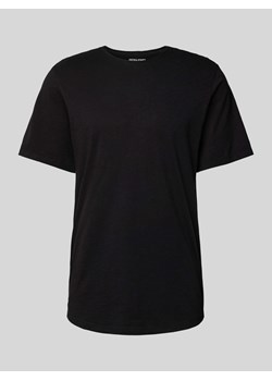 T-shirt z okrągłym dekoltem model ‘BASHER’ ze sklepu Peek&Cloppenburg  w kategorii T-shirty męskie - zdjęcie 174810940