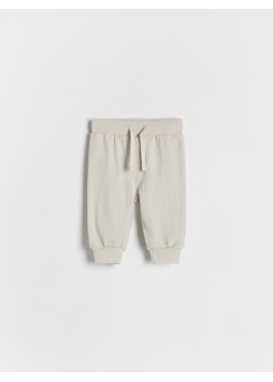 Reserved - Bawełniane spodnie - jasnoszary ze sklepu Reserved w kategorii Spodnie i półśpiochy - zdjęcie 174827843