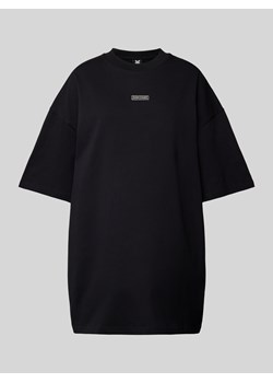 T-shirt o kroju oversized z naszywką z logo ze sklepu Peek&Cloppenburg  w kategorii Bluzki damskie - zdjęcie 174830010