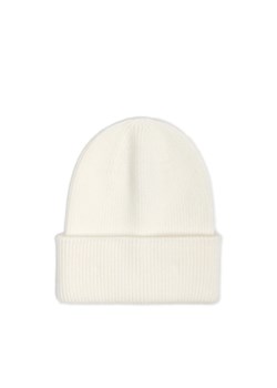 Cropp - Biała czapka beanie z dodatkiem wiskozy - biały ze sklepu Cropp w kategorii Czapki zimowe damskie - zdjęcie 174843562