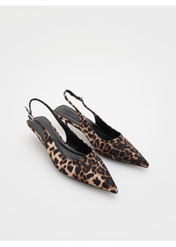 Reserved - Buty typu kitten - wielobarwny ze sklepu Reserved w kategorii Czółenka - zdjęcie 174878124