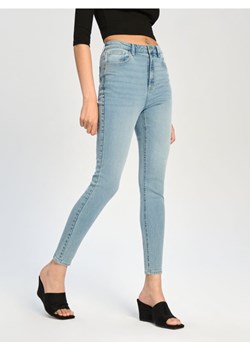 Sinsay - Jeansy skinny - niebieski ze sklepu Sinsay w kategorii Jeansy damskie - zdjęcie 174958790