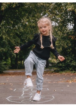 Reserved - Bluzka z falbanką - czarny ze sklepu Reserved w kategorii Bluzki dziewczęce - zdjęcie 174962781