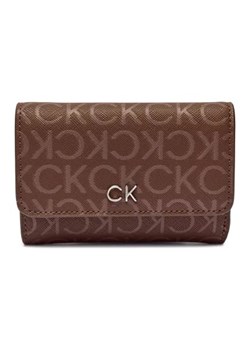 Calvin Klein Portfel DAILY ze sklepu Gomez Fashion Store w kategorii Portfele damskie - zdjęcie 174995823