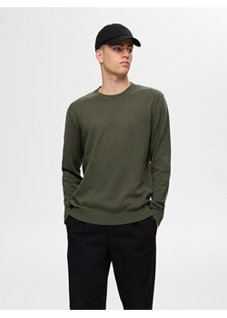 SELECTED HOMME Sweter w kolorze khaki ze sklepu Limango Polska w kategorii Swetry męskie - zdjęcie 175020470