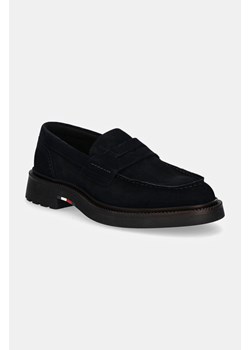 Tommy Hilfiger mokasyny zamszowe HILFIGER COMFORT LWT SDE LOAFER męskie kolor granatowy FM0FM05263 ze sklepu ANSWEAR.com w kategorii Mokasyny męskie - zdjęcie 175053132