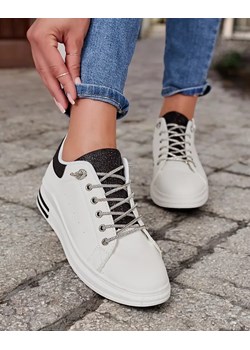 Royalfashion Sportowe sneakersy damskie na platformie Axa ze sklepu royalfashion.pl w kategorii Trampki damskie - zdjęcie 175074171