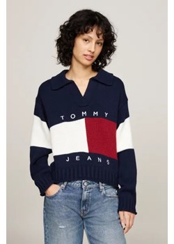 Tommy Jeans Sweter FLAG RUGBY | Relaxed fit | z dodatkiem wełny ze sklepu Gomez Fashion Store w kategorii Swetry damskie - zdjęcie 175075234