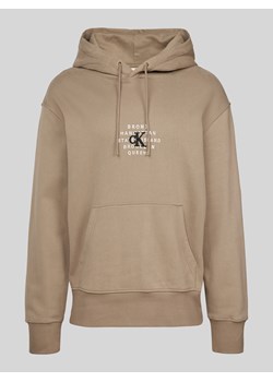 Bluza z kapturem z wyhaftowanym logo ze sklepu Peek&Cloppenburg  w kategorii Bluzy męskie - zdjęcie 175127242