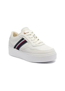 Tommy Hilfiger Skórzane sneakersy ze sklepu Gomez Fashion Store w kategorii Buty sportowe damskie - zdjęcie 175132303