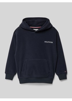 Bluza z kapturem i wyhaftowanym logo model ‘POLAR’ ze sklepu Peek&Cloppenburg  w kategorii Bluzy chłopięce - zdjęcie 175145821