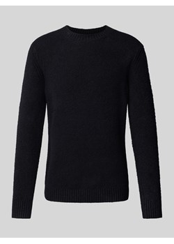 Sweter z dzianiny z okrągłym dekoltem model ‘ZAC’ ze sklepu Peek&Cloppenburg  w kategorii Swetry męskie - zdjęcie 175175972