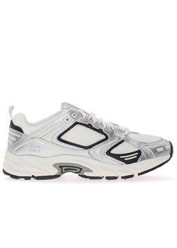 Buty Tommy Jeans Archive Runner EN0EN02680-PE6 - srebrne ze sklepu streetstyle24.pl w kategorii Buty sportowe damskie - zdjęcie 175185422