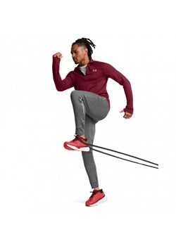 Męskie spodnie treningowe Under Armour UA Vanish Cw Fitted Pant - szare ze sklepu Sportstylestory.com w kategorii Spodnie męskie - zdjęcie 175187083