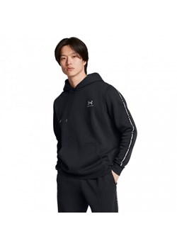 Męska bluza dresowa nierozpinana bez kaptura Under Armour UA Icon Fleece Hd Taping - czarna ze sklepu Sportstylestory.com w kategorii Bluzy męskie - zdjęcie 175187844