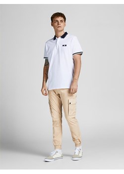 Jack &amp; Jones Bojówki &quot;Paul&quot; w kolorze beżowym ze sklepu Limango Polska w kategorii Spodnie męskie - zdjęcie 175228200