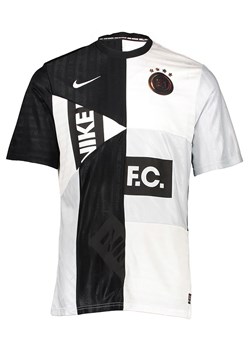 Nike Koszulka piłkarska w kolorze biało-czarnym ze sklepu Limango Polska w kategorii T-shirty męskie - zdjęcie 175240113