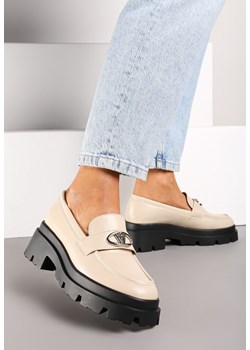 Beżowe Mokasyny na Platformie Ozdobione Klamrą Kikilla ze sklepu renee.pl w kategorii Mokasyny damskie - zdjęcie 175258652