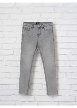 Sinsay - Jeansy skinny fit - szary ze sklepu Sinsay w kategorii Jeansy męskie - zdjęcie 175341821