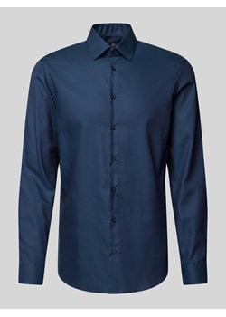 Koszula biznesowa o kroju slim fit z kołnierzykiem typu kent ze sklepu Peek&Cloppenburg  w kategorii Koszule męskie - zdjęcie 175356824