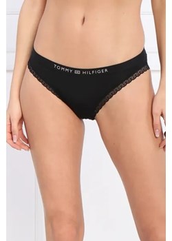 Tommy Hilfiger Underwear Figi ze sklepu Gomez Fashion Store w kategorii Majtki damskie - zdjęcie 175384333