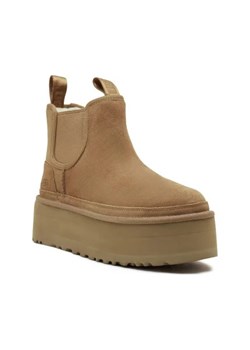 UGG Skórzane śniegowce W NEUMEL PLATFORM CHELSEA ze sklepu Gomez Fashion Store w kategorii Śniegowce damskie - zdjęcie 175415951